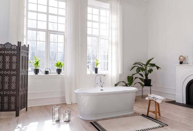 A Bathroom That Works for Longer: Practical Ideas for Senior Bathroom Remodeling